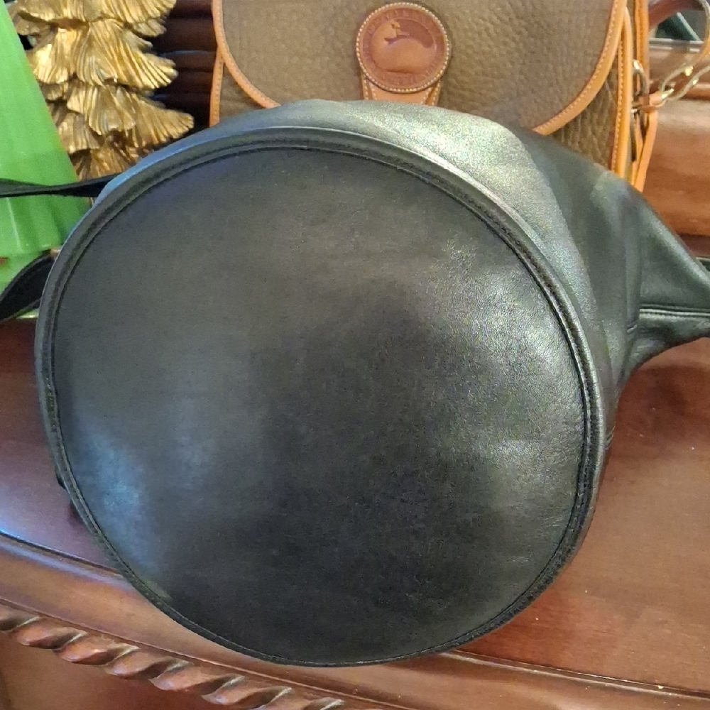 Vintage Coach Black Leather Hobo Bag - Picture 14 of 17